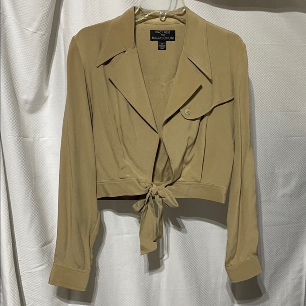 Magaschoni 12 tan silk jacket euc